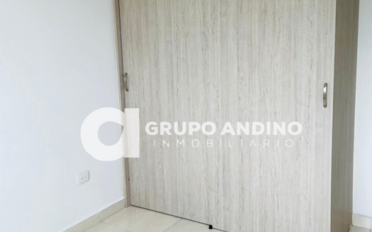 Se vende apartamento en Gran Alicante Girón