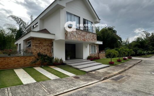 En Arriendo, Casa Residencial en Ruitoque – Bucaramanga