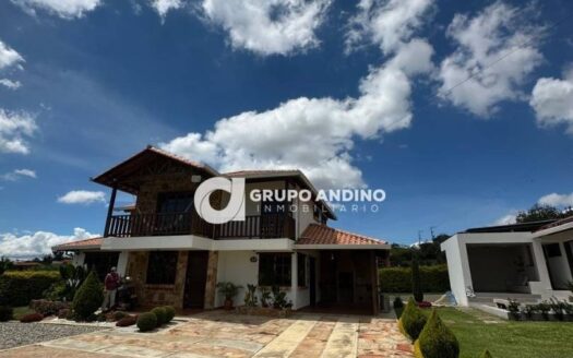 En Venta, Casa Campestre en Meseta De Los Santos – Bucaramanga