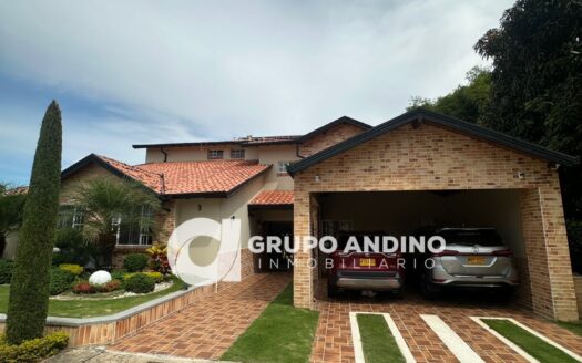 En Venta, Casa en La Esperanza Ruitoque – Piedecuesta