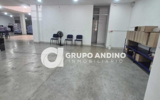 En Arriendo/venta, Bodega en La Victoria – Bucaramanga
