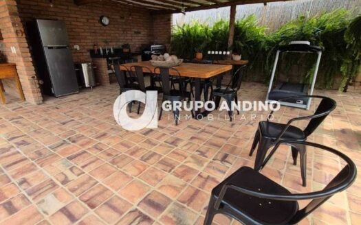 En Venta, Casa Campestre en Meseta De Los Santos – Mesa De Los Santos