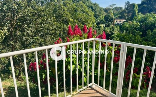 En Venta, Casa Campestre en Ritoque Bajo – Floridablanca