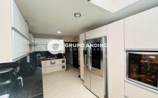 En Venta, Casa en Lagos Del Cacique – Bucaramanga