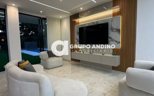 En Venta, Casa Campestre en Piedecuesta – Piedecuesta