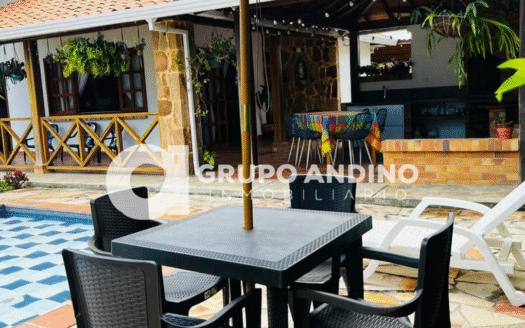 En Venta, Casa Lote en Meseta De Los Santos – Mesa De Los Santos