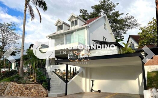 Exclusiva Casa en Venta en Ruitoque- Valle de Rocas